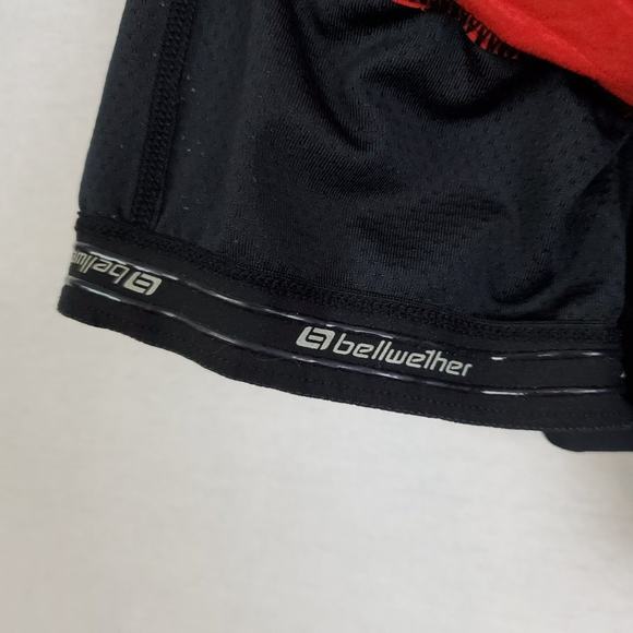 Bellwether Mens Short Size Small Black Criterium Cycling Zipped Pockets - Picture 8 of 11